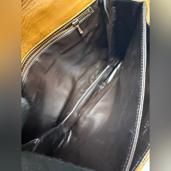 CELINE-Brown Leather Shoulder Bag - Picture 2 of 12